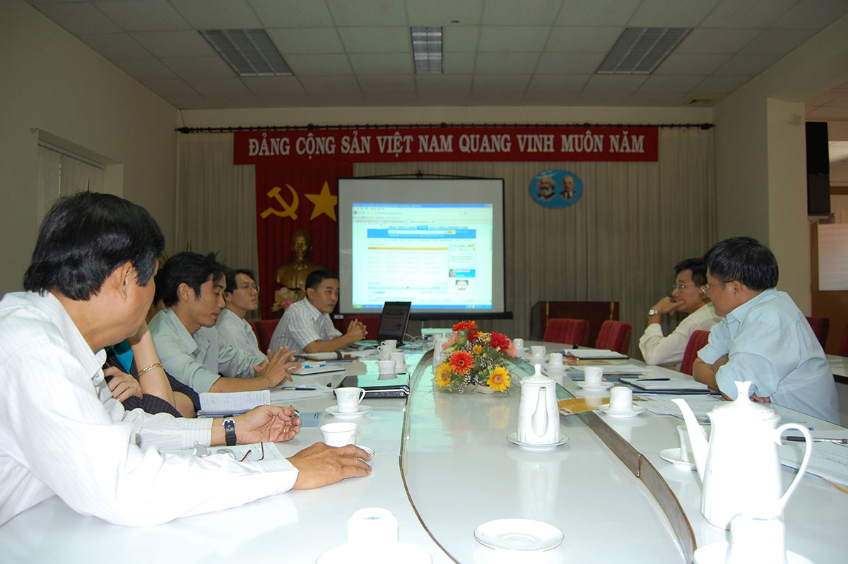 Việt AZ hợp tác xúc tiến TMĐT với Sở Công Thương Tp HCM
